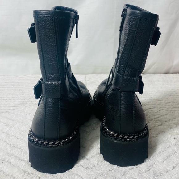 Vince Camuto Women's Black Platform Chain Messtia Toe Leather Boots Sz 6 - Picture 7 of 10